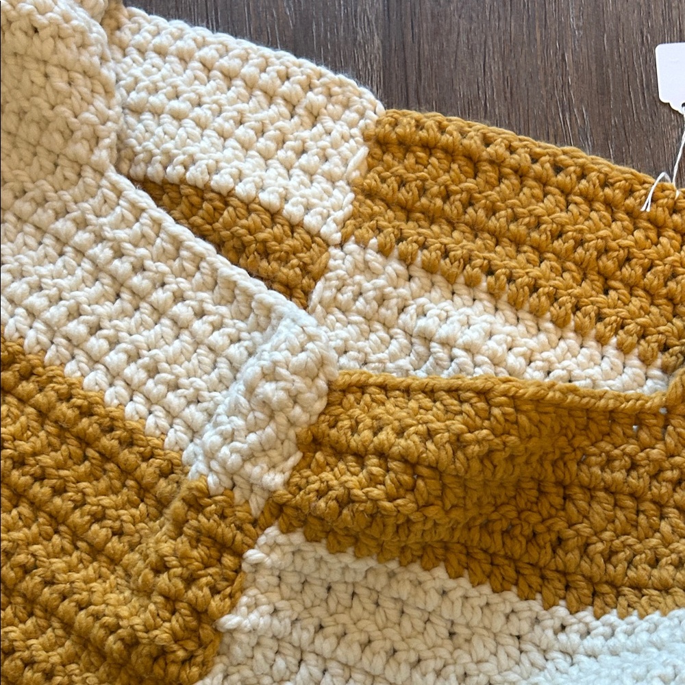 Color Block Knit Sweater in Mustard and Cream - Picture 4 of 7